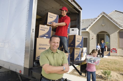 Flexible moving support for homes and businesses in Crystal Palace