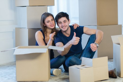 Organised packing and unpacking workflow for a residential move