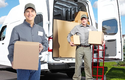Flexible storage options near Crystal Palace for moving and renovation needs